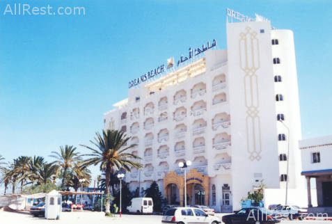 Dreams Beach Hotel 2